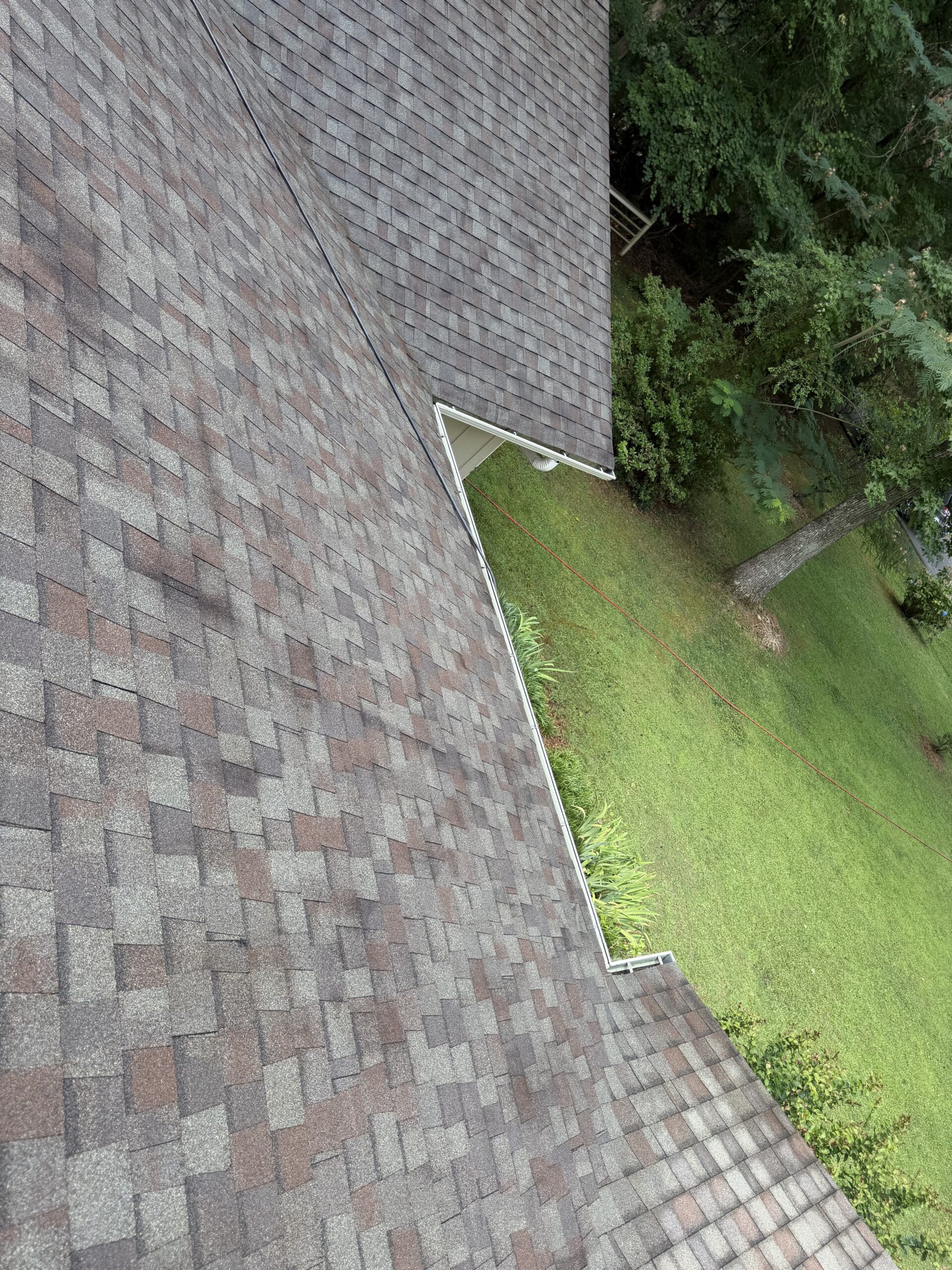 Cleaning the Black streaks your roof - P2 Wash, Ralieigh, NC.